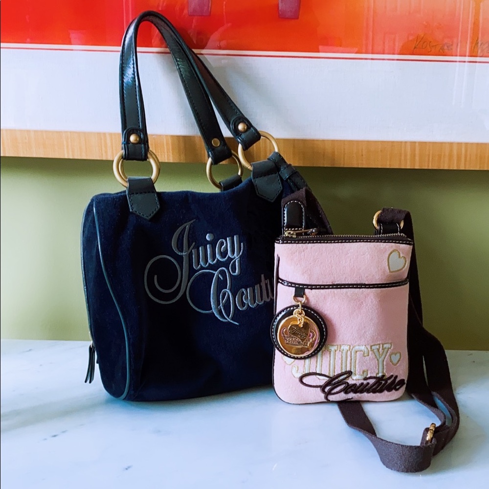 Juicy Couture Navy Handbag !!